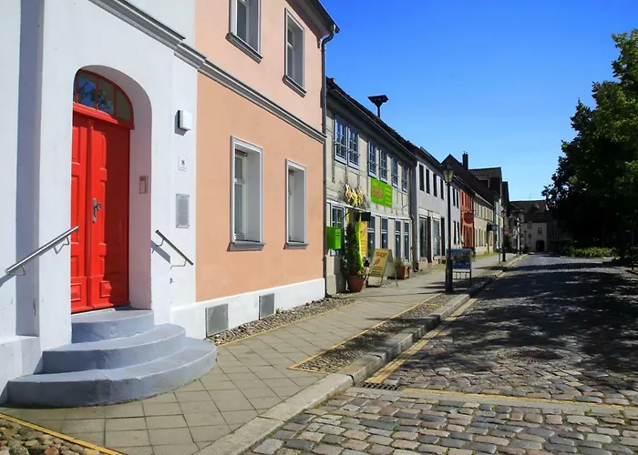 Mitten Im Seenland Und Spreewaldnah, Schoener Garten